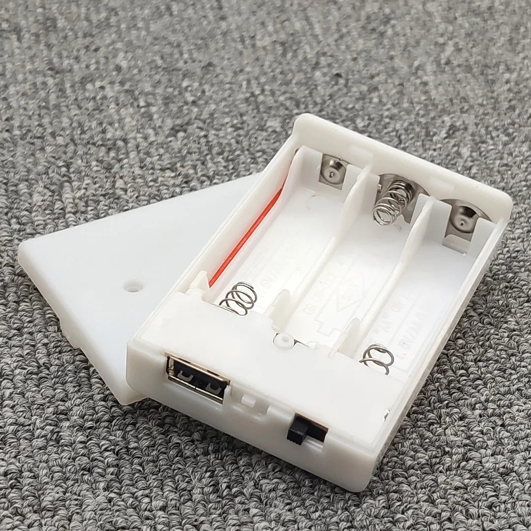 3x AA Battery Holder Case with Switch & USB Interface – 4.5V Portable Battery Box for DIY Electronics Power Supply