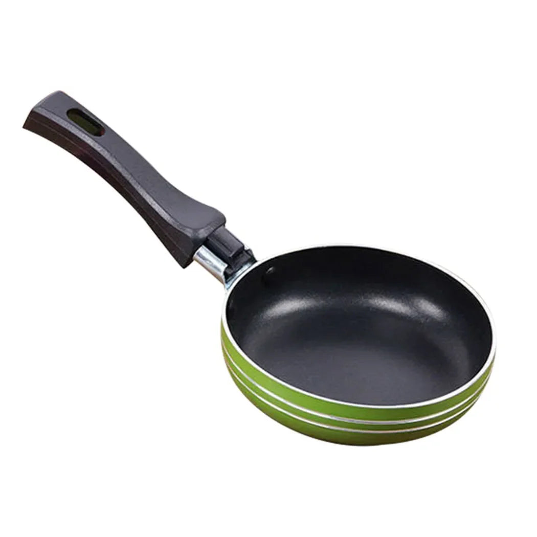 12/14/16cm Mini Non-Stick Frying Pan – Steel Saucepan for Kitchen Cooking, Random Colors