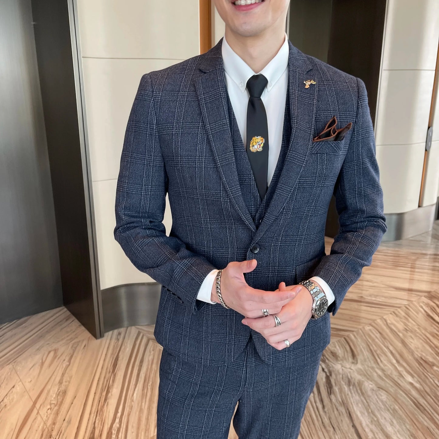 Men’s British Korean Plaid Three-Piece Suit – Stylish Business Casual Set with Blazer, Vest & Trousers