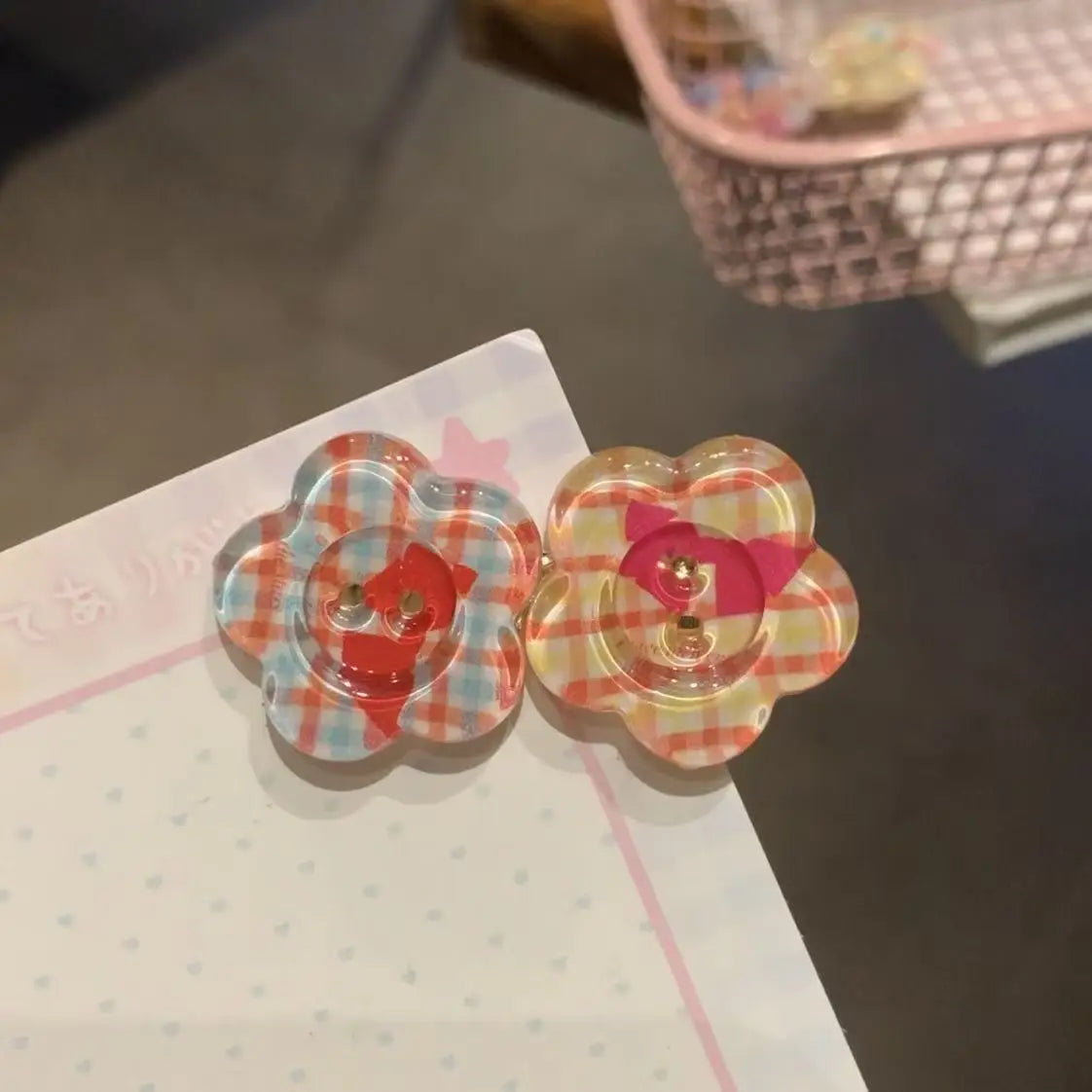 4pcs Jelly Color Block Flower Hair Clips - Cute Candy Duckbill Hairpins for Girls, Sweet Everyday Styling