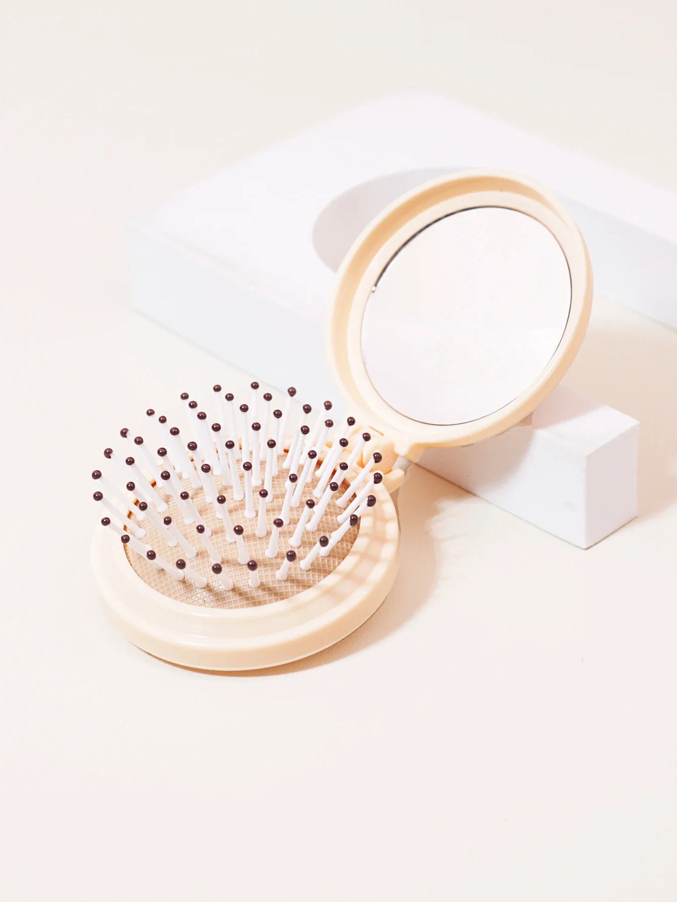 Mini Folding Head Massager & Mirror – Anti-Static Styling Comb for Wigs, Portable Travel Hair Brush