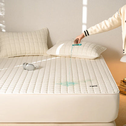 Waterproof Antimicrobial Mattress Cover – Hypoallergenic Noiseless Fitted Sheet Protector Solid Color