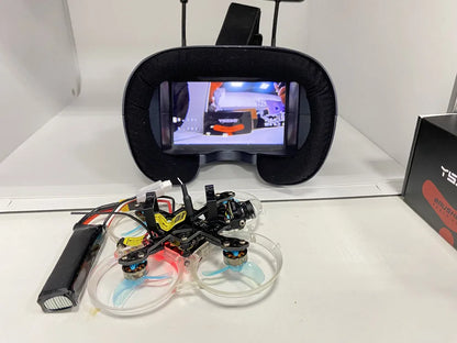 008D 5.8G 40CH 4.3" HD FPV Goggles with DVR & Battery – Diversity Video Headset for RC Drone EV800D