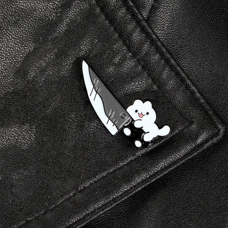 Cartoon Cat with Knife Enamel Pin – Funny Black Kitty Brooch Lapel Badge for Jacket Bag Jewelry Gift