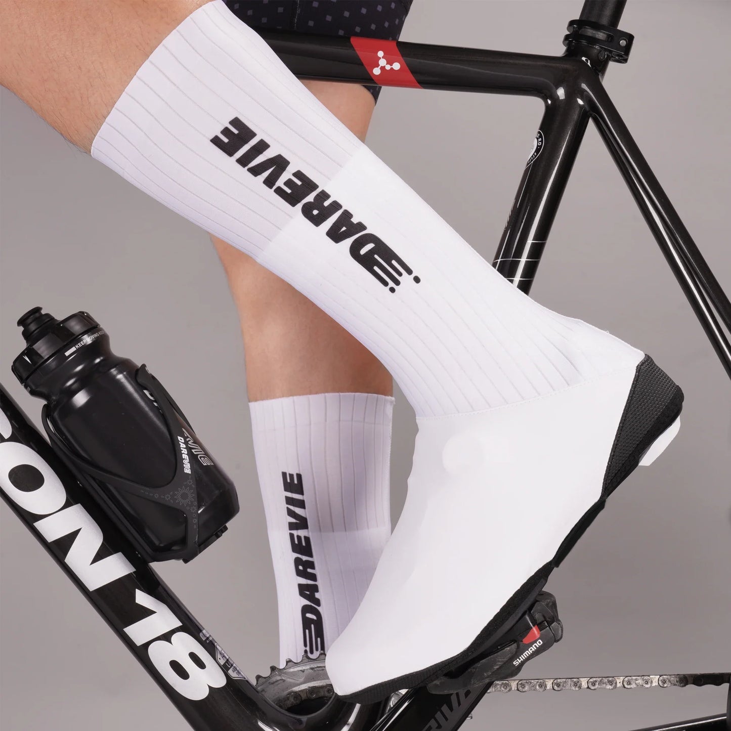 DAREVIE AERO Cycling Shoe Covers — Waterproof, Anti-Slip & Windproof Overshoes for Bikes