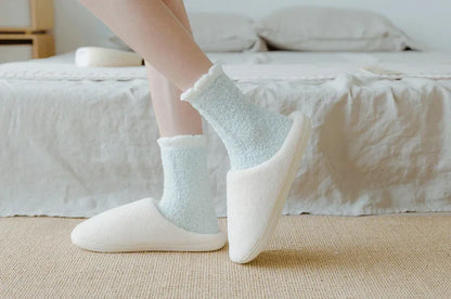 4 Pairs Women's Winter Fuzzy Socks – Thick Thermal Soft & Fluffy Slipper Socks for Home & Sleeping