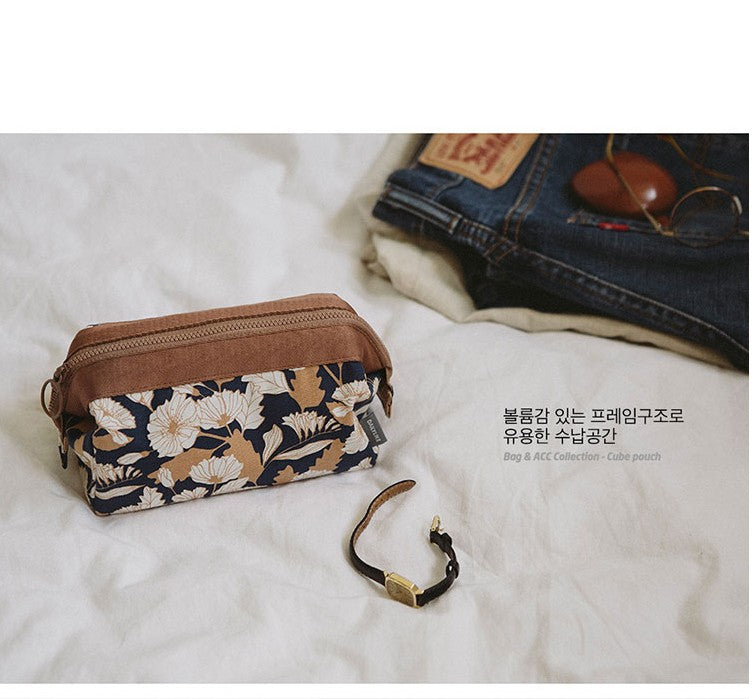 Women’s Flamingo Makeup Bag – Large Travel Toiletry & Cosmetic Organizer Pouch