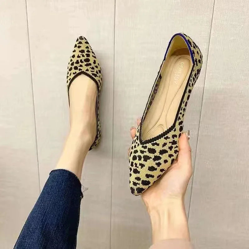 Women’s Knitted Elastic Flat Shoes Plus Size 42–43 – Soft Comfortable Slip-On Flats for Spring & Autumn