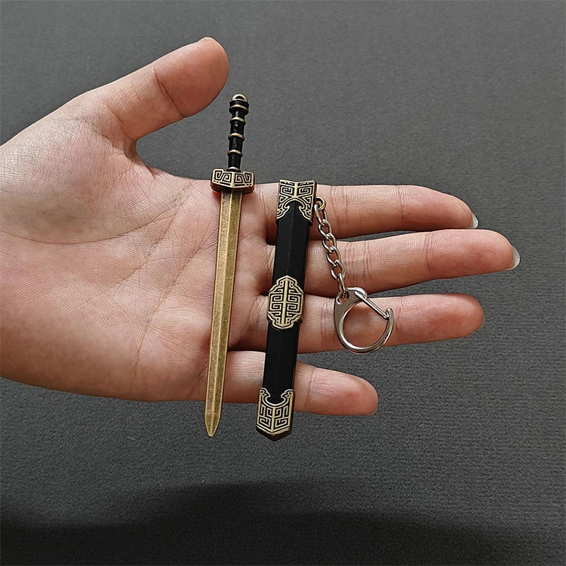 Mini Sword Pendant Keychain – Creative Weapon Toy Key Ring for Backpack & Gifts