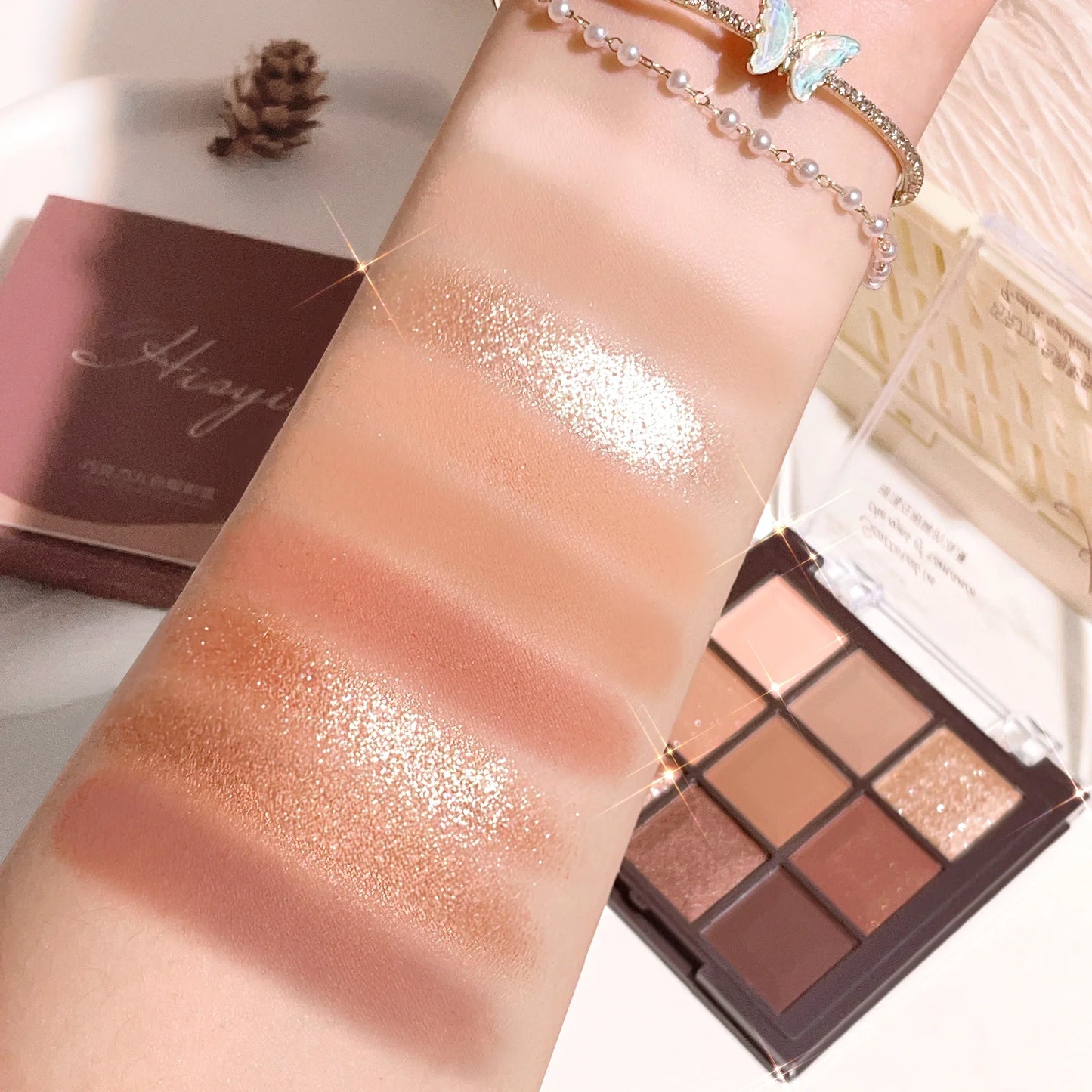 9-Color Chocolate Eyeshadow Palette – Pearl Shine, Fine Glitter, Matte Earth Tones & Highlighter Makeup