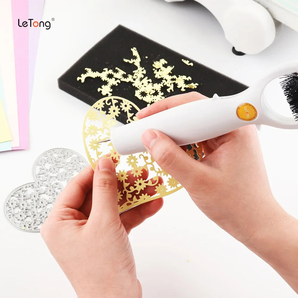3-in-1 Die Brush Piercer Scraper: Essential Weeding Tool for Easily Removing Excess Paper From Dies - Includes Foam Pad