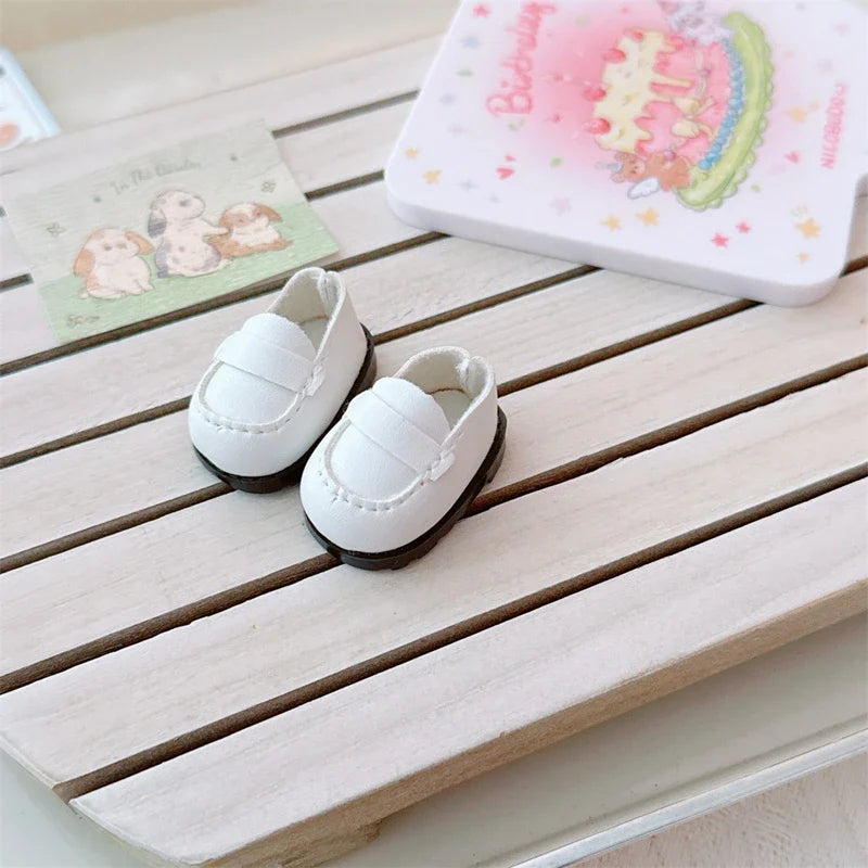 Labubu Doll Accessories — 17cm Luxury Woolen Shawl Suit & Skirt Set with Messenger Bag & Loafers