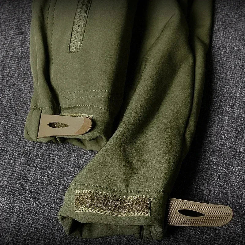 Men’s Winter Thicken Camo Tactical Suit — Waterproof Hooded Jacket & Fleece Pants Outdoor Hunting 2-Piece Set