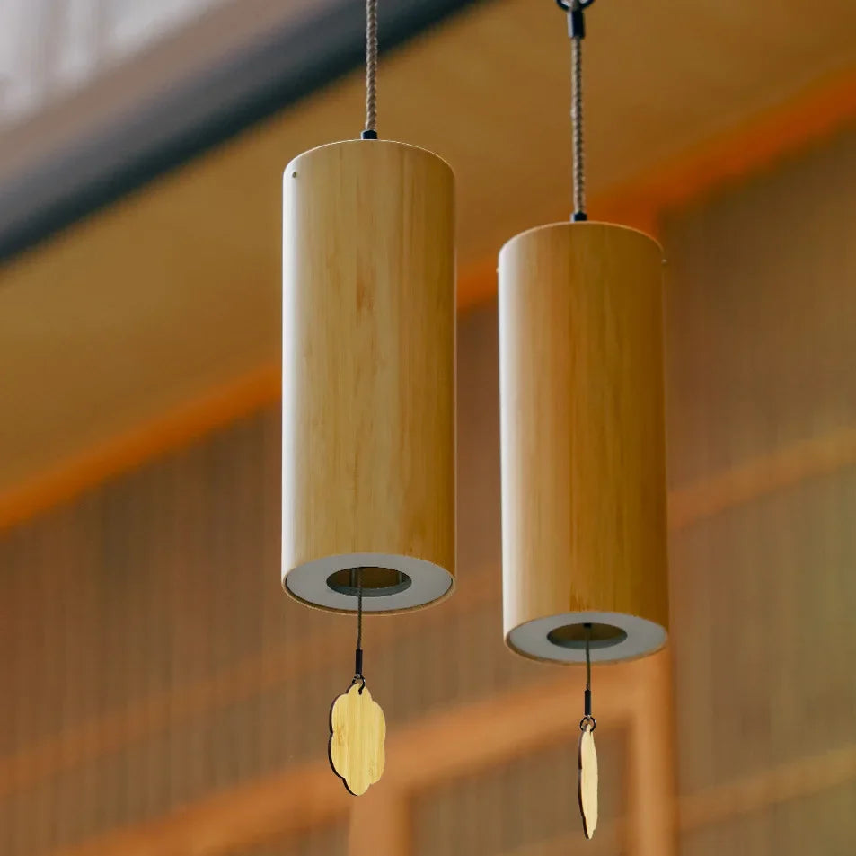 Hluru Bamboo Wind Chime - 8 Tone Rods for Zen Meditation, Home & Garden Patio Hanging Ornaments (C, G, Am, Dm Chords)