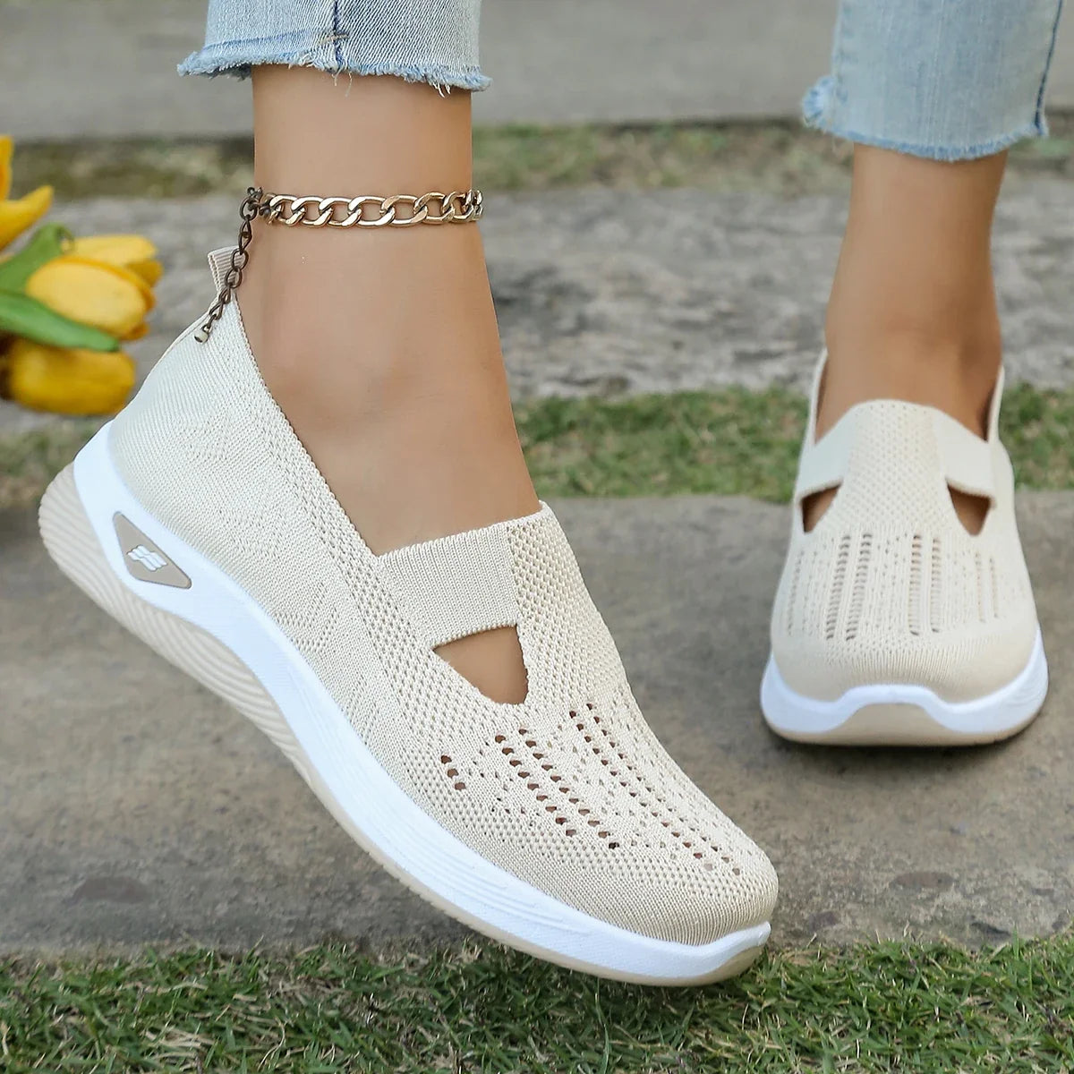 Women’s Casual Summer Sneakers - Lightweight Solid Flat Shoes for Everyday Four Season Wear
