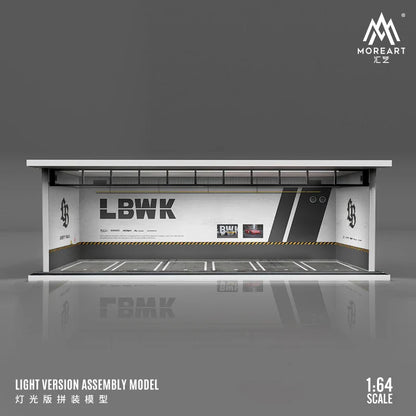 More Art 1:64 Diorama – 3D Car Assembly Lighting Model & Miniature Parking Lot Scene Props