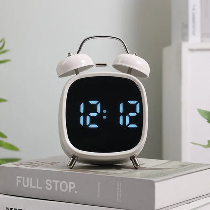 LED Digital Alarm Clock – Voice Control, Date & Temperature Display, Adjustable Brightness & Snooze, 12/24H Table Clock