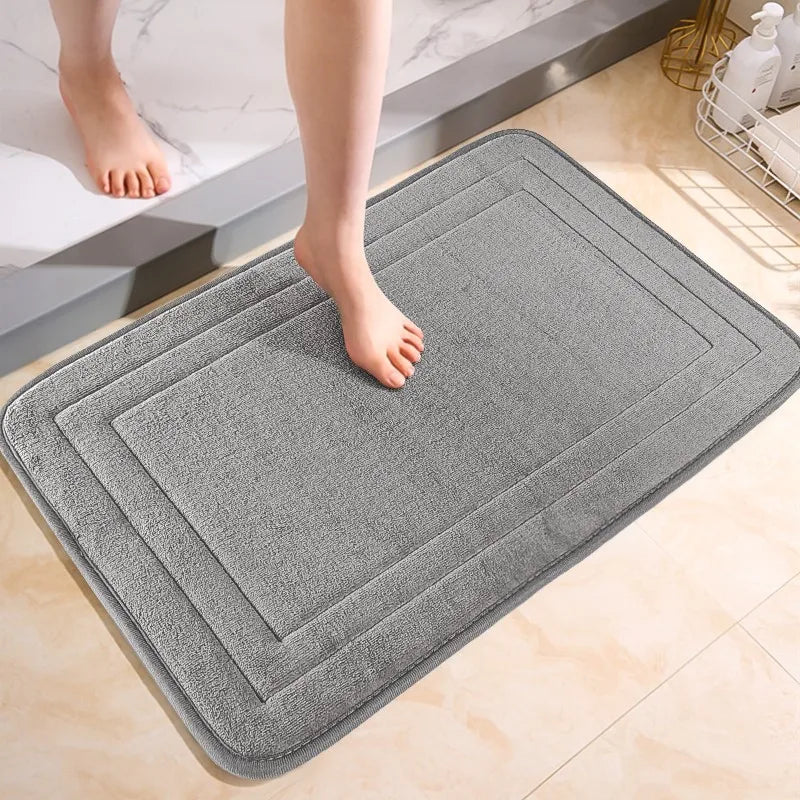 Non-Slip Bathroom Mat - Soft, Comfortable Absorbent Floor Carpet, Machine Washable & Quick-Dry Shower Room Doormat