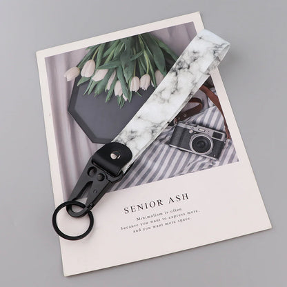 Original Simple Lanyard Car Keychain – Fashion Key Holder Accessories for Men & Women, Stylish Keyring Gift