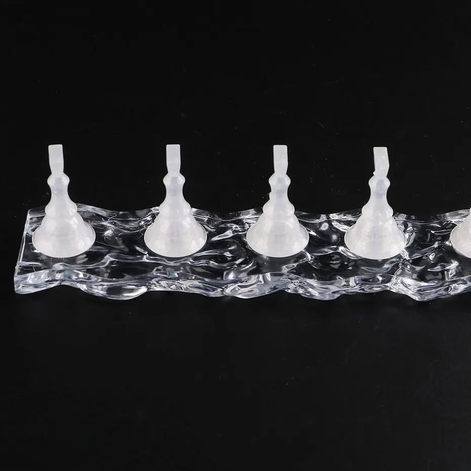 Magnetic Nail Holder with 5pcs Practice Display Stands – Manicure Gel Polish & Nail Tips Training Tools