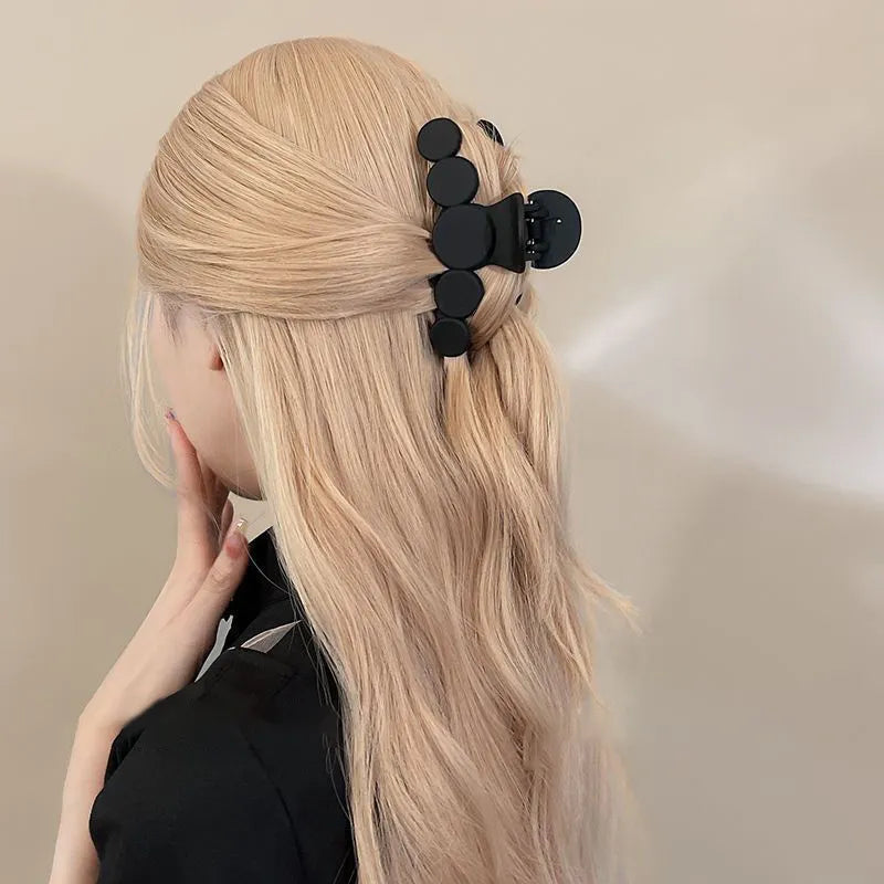 Elegant Large Black Hair Clip for Women - Fashion French Hairgrips with Korean Letter Design, Girls Hairpins Hair Accessories