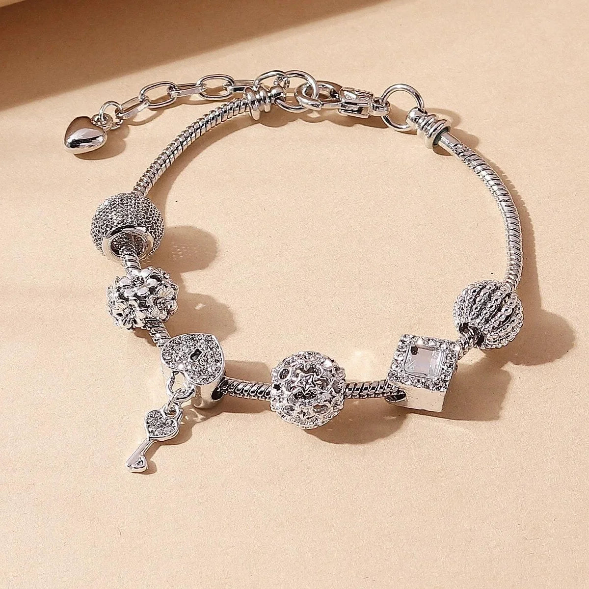Fashion Multi-Element Rose Love Swan Bracelet, Drip Oil Design, Family Jewelry, Daily Dressing & Party Gift -7633