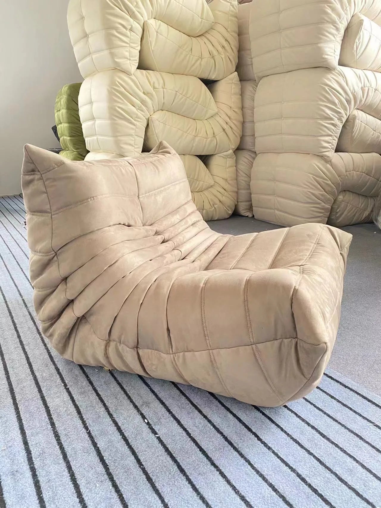 Caterpillar Single Sofa Chair – Cozy Tatami Lounge Chair for Living Room, Bedroom, Balcony, Reading, and Leisure