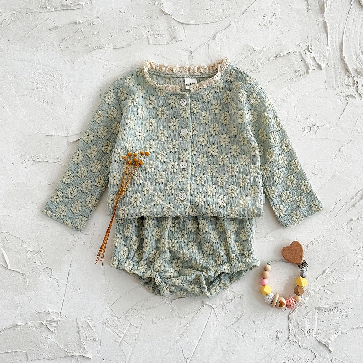 Summer European Style Baby Onesie Set – Floral Embroidery Long Sleeve Top & Shorts, Breathable 2-Piece Outfit