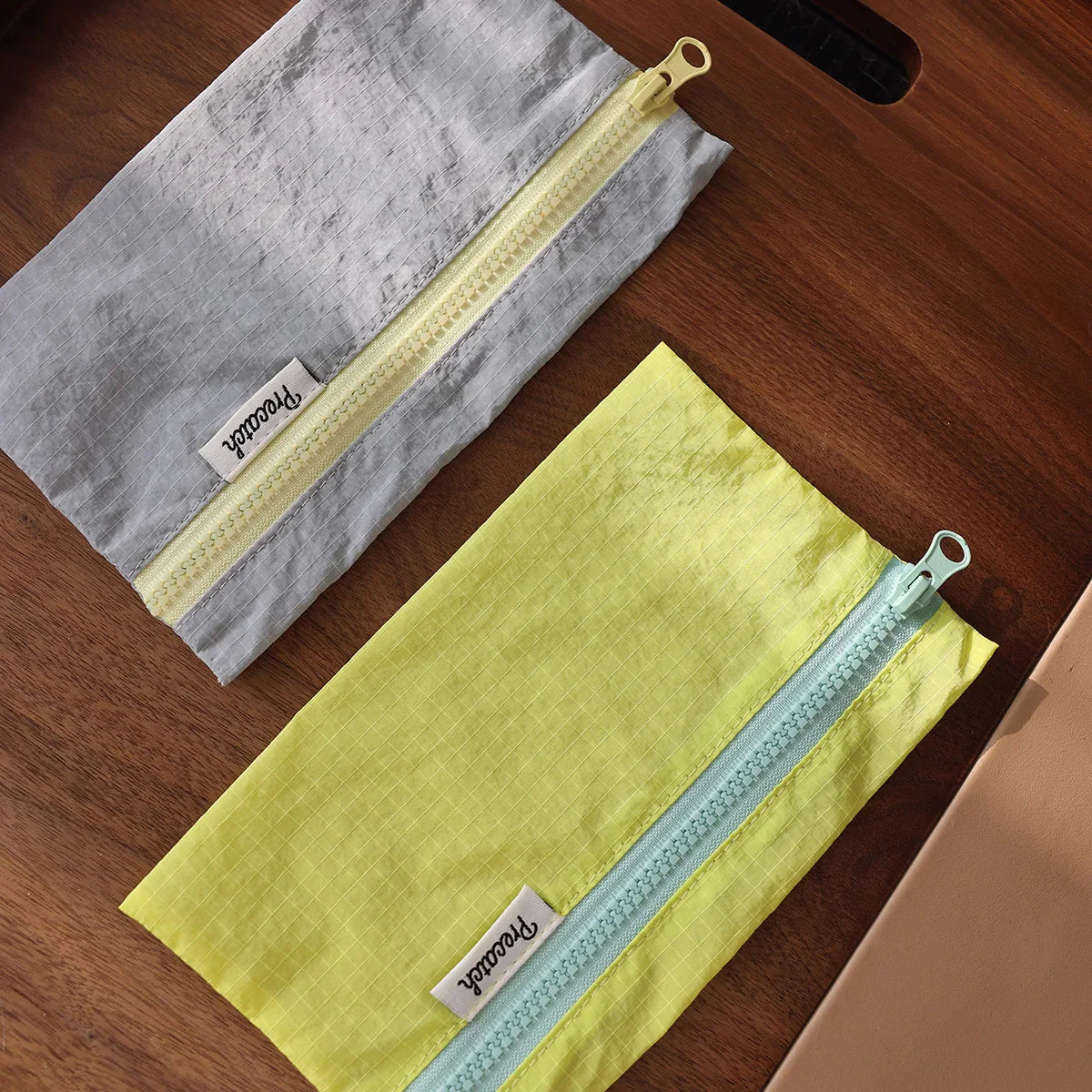 Multifunctional Lightweight Pouch for Women — Macaron Color Bag for Eyebrow Pencil, Stationery, Jewelry, Documents & Coins