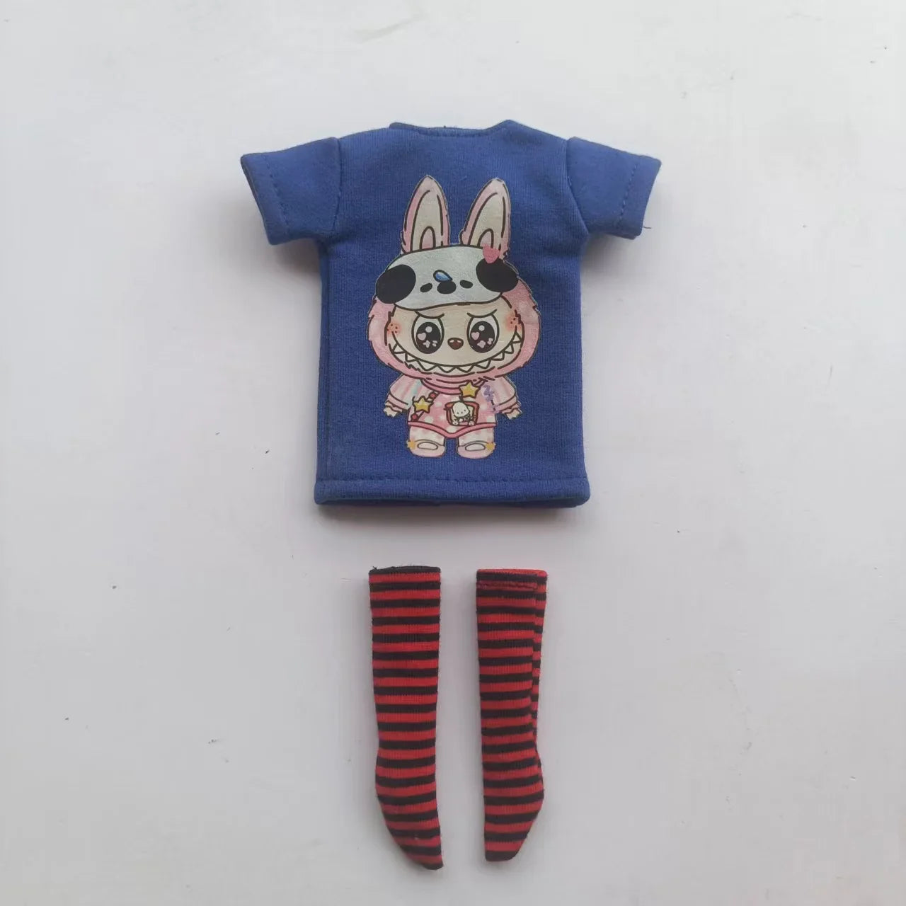 Handmade OB24 1/6 Blyth Doll Clothes – Cartoon T-Shirt with Striped Socks for 1/6 Doll Accessories