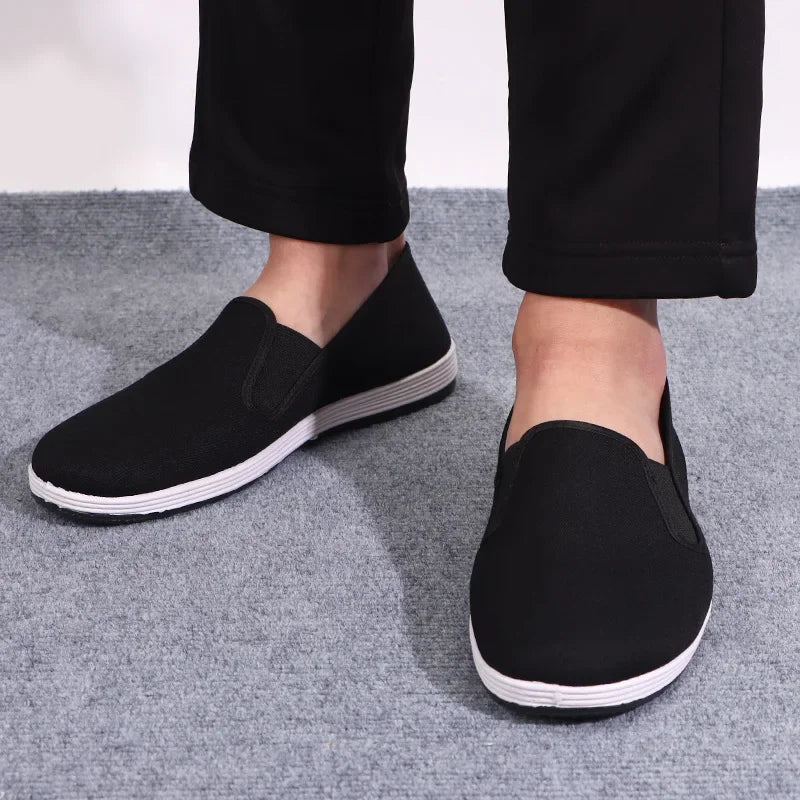 Men’s Old Cloth Slip-On Shoes – Breathable Black Canvas Casual & Driving Work Shoes