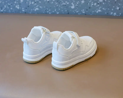 Children’s White Sports Shoes — Spring & Autumn Lightweight Anti-Slip Sneakers, Boys Soft Sole Casual Board Shoes