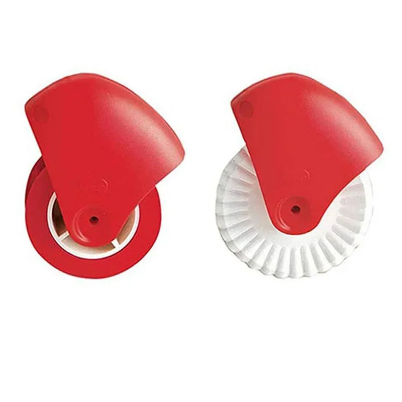 Pizza & Pastry Lattice Cutter – Plastic Wheel Roller for Pie Crust Baking