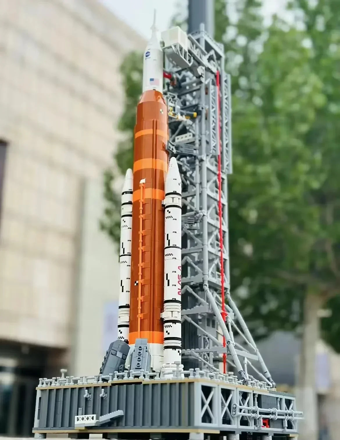 MOC Space Rocket Launch System Building Blocks – Model Toy Ornament Gift for Boys and Kids