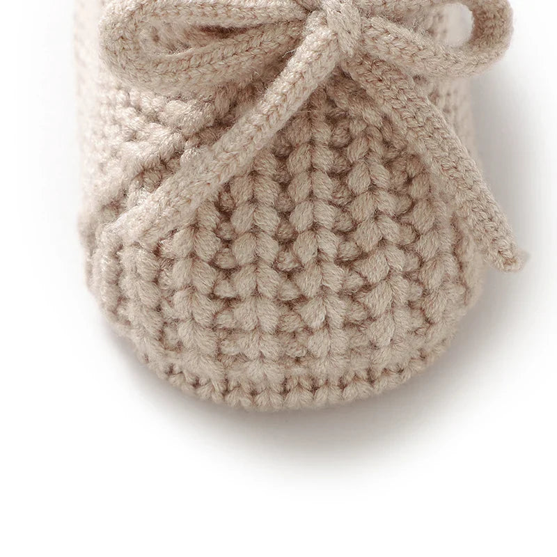 Newborn Baby Shoes — Knitted First Boots for Boys & Girls, Solid Toddler Bed Footwear 0-18M