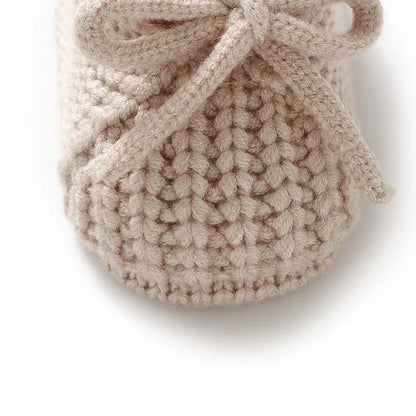 Newborn Baby Shoes — Knitted First Boots for Boys & Girls, Solid Toddler Bed Footwear 0-18M