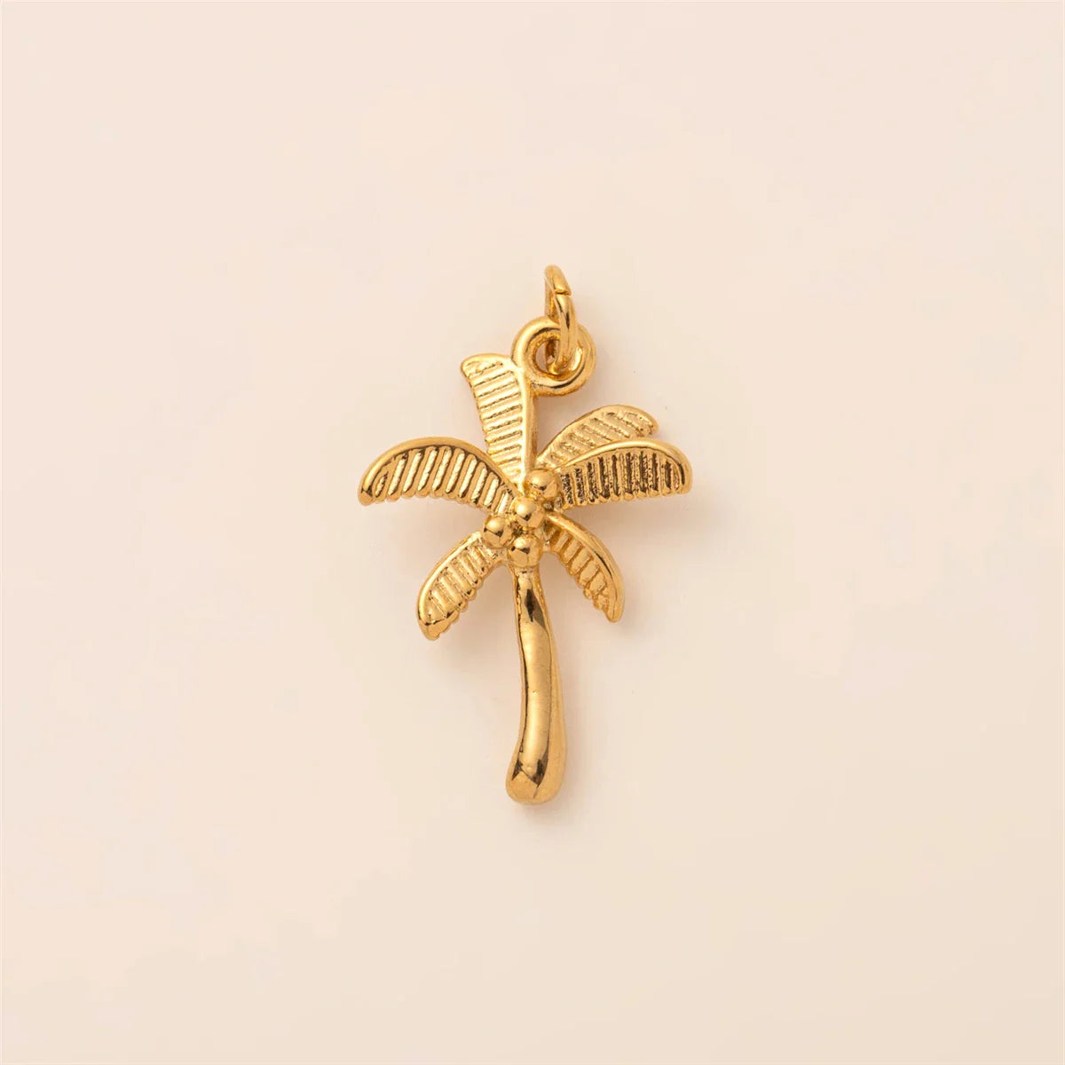 Fashion Dance Boot Pendant Necklace – Gold Plated Collarbone Chain Love Charm Jewelry for Women