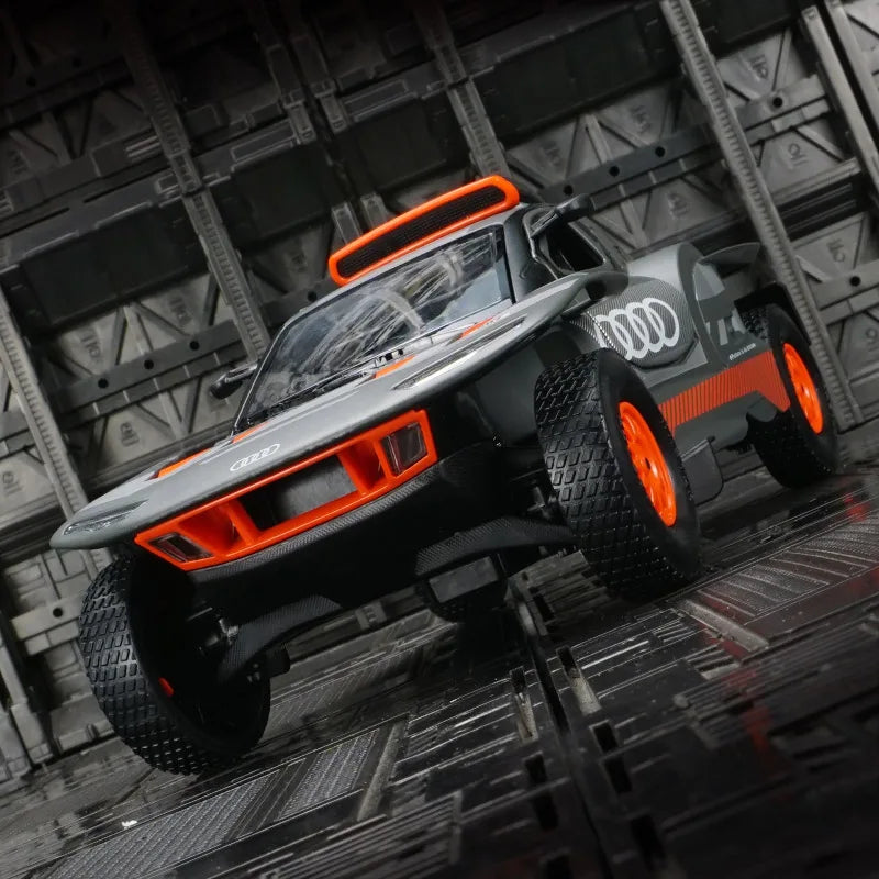 Audi RS Q E-Tron Model Car - 1:24 Alloy Racing Car Collectible with Opening Doors & Gift for Boys