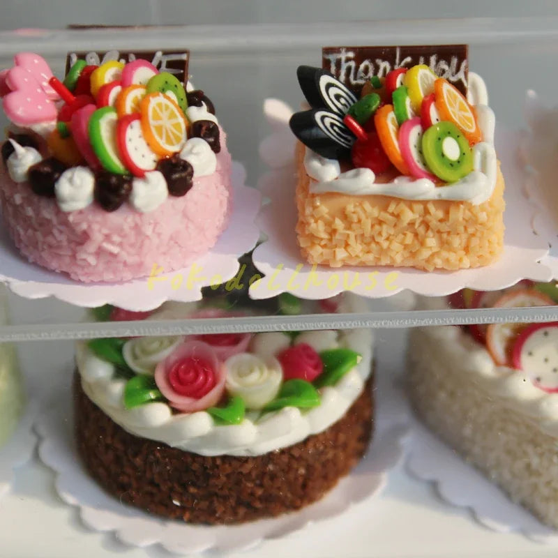 1/12 Miniature Dollhouse Cake – Pretend Play Dessert Toy for Blythe & BJD Dolls