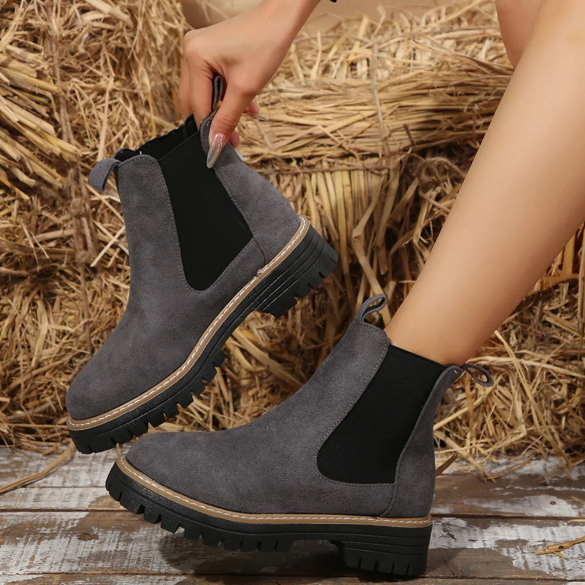 Women’s Winter 2025 Black Suede Ankle Boots – Platform Chelsea Casual Motorcycle Short Boots