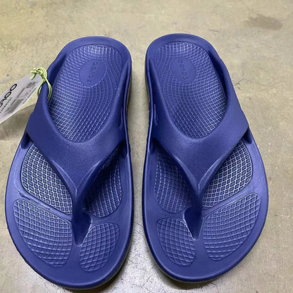OOFOS Original Recovery Sandals – Lightweight Soft Sole Comfort Slides for Men & Women Indoor, Home & Beach Use