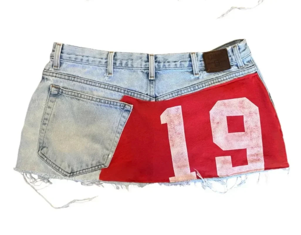 Y2K High-Waist Appliqué Denim Mini Skirt — Women's Goth Harajuku Streetwear
