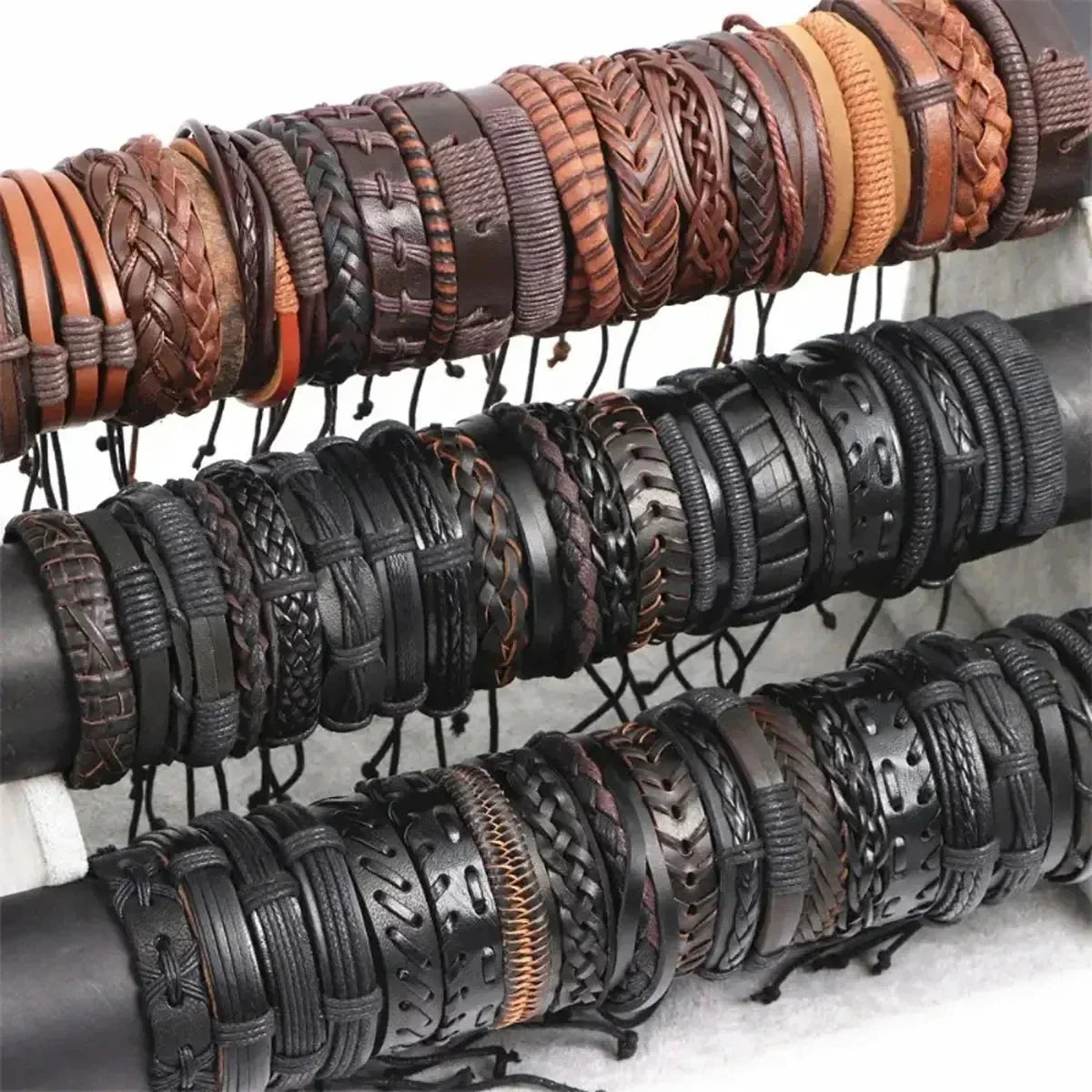 10PCS Random Style Men's & Women's Webbing, Rope & Leather Bracelets - Classical Festive Gift for Women (Varied Designs)
