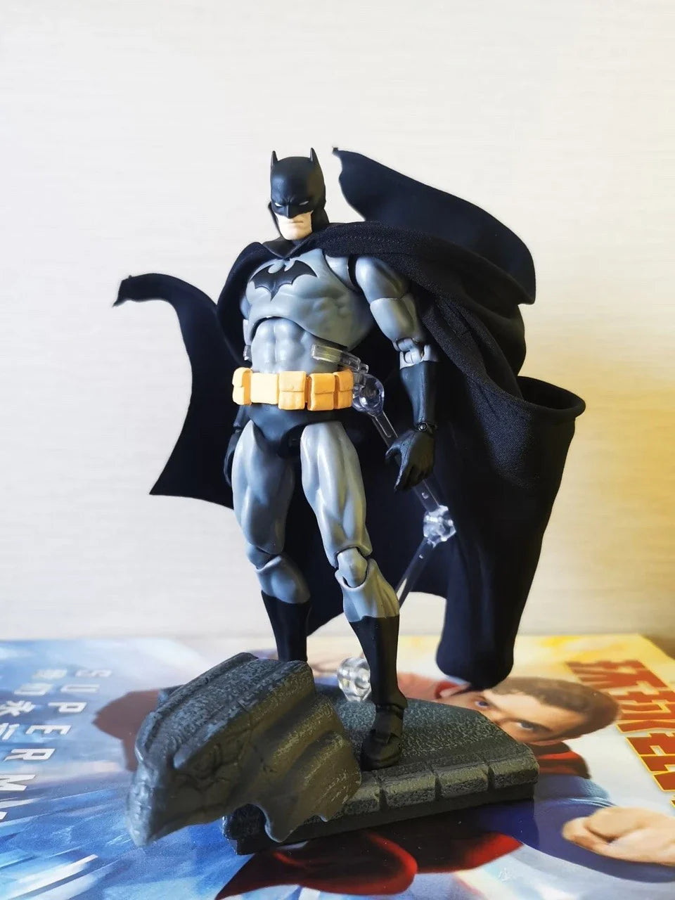 CT Toys Batman Action Figure – Mafex 126 DC Justice League Hush Collectible Toy