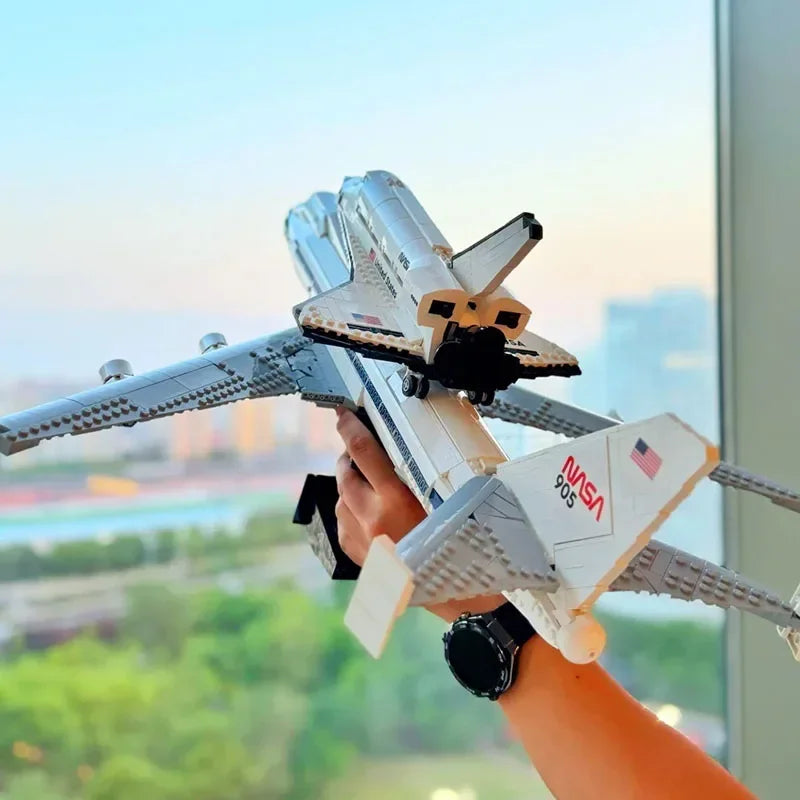 2025 ICONS Shuttle Carrier Aircraft Model – 10,360 DIY Building Blocks Bricks Toy for Kids, Creative Home Decor & Christmas Gift
