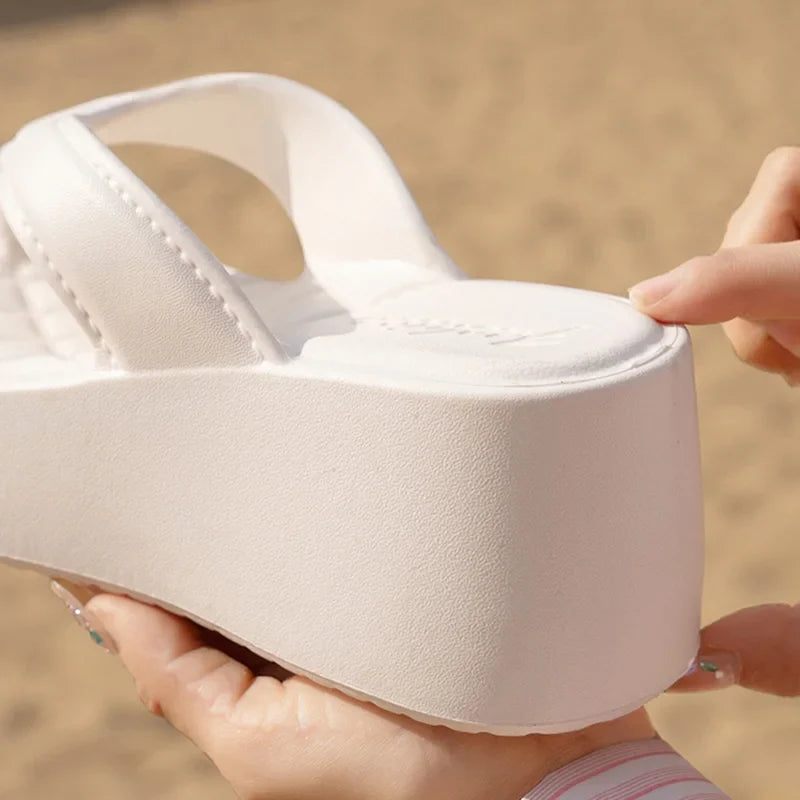 Fashion Clip Toe Chunky Platform Slippers - Women’s Summer EVA Wedge Beach Flip Flops