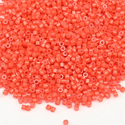 1000Pcs 1.6x1.3mm Japan Glass Seed Beads 11/0 – Cylindrical Loose Beads for DIY Statement Jewelry Making (5g Pack)