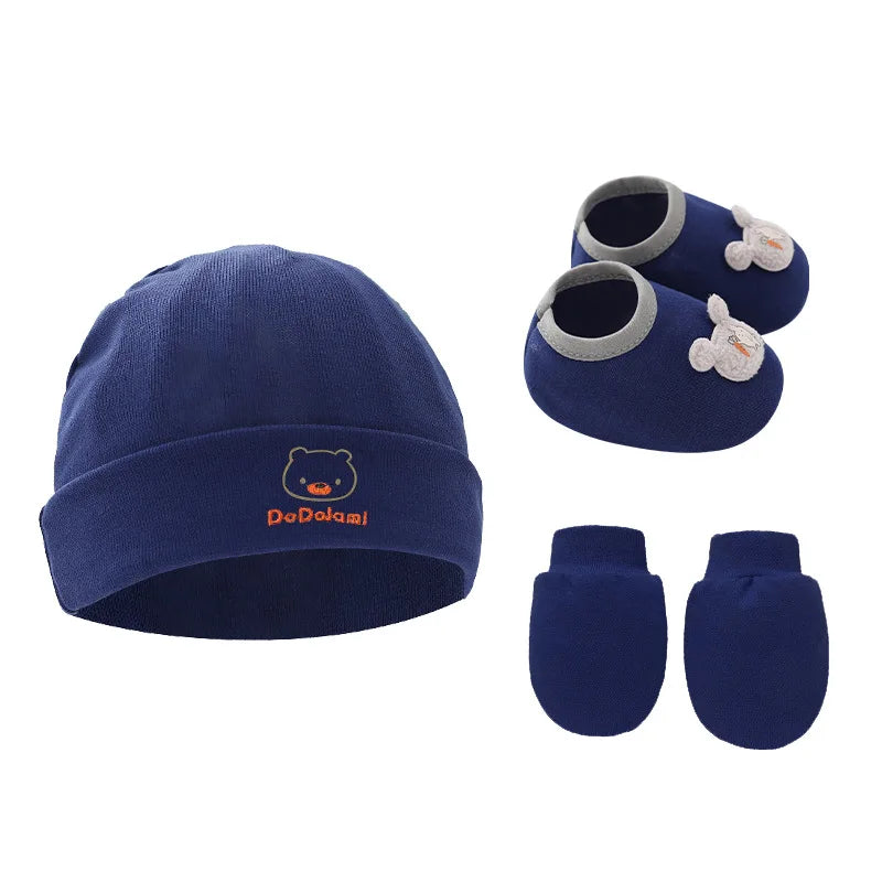 3pcs Cotton Baby Set – Newborn Beanie, Bonnet, Gloves & Socks, Cute Cartoon Caps for Boys & Girls Gift