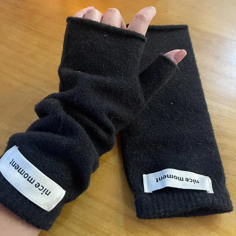 Long Fingerless Winter Arm Warmers – Women’s Fingerless Mittens Gloves, Gothic Style Wrist Sleeves for Casual & Holiday Wear