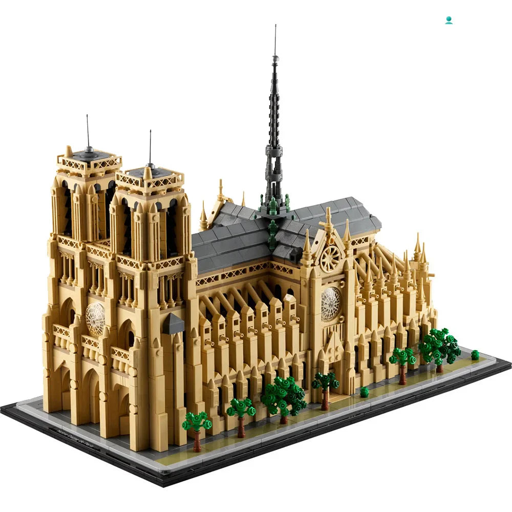 Notre-Dame de Paris Architectural Model Kit 21061 - Collectible Building Blocks Set for Adults | Historical Gift Idea